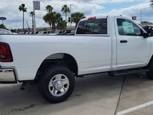 New 2026 RAM 2500 Tradesman AWD/4WD image 8
