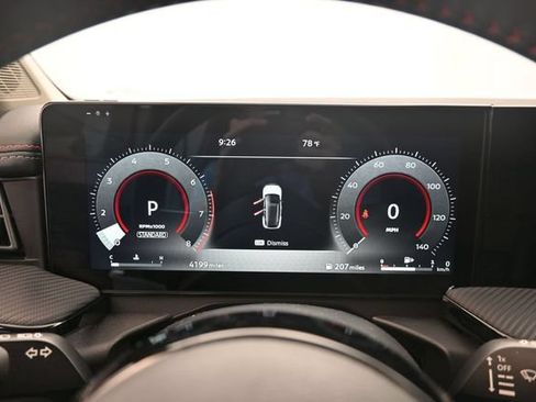 Used 2026 Nissan Kicks SR w/ SR Premium Package AWD/4WD image 9
