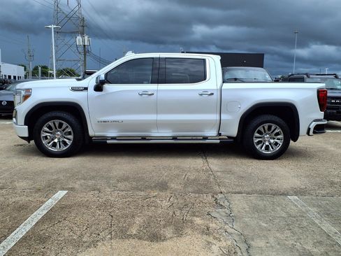 Used 2022 GMC Sierra 1500 Denali w/ Driver Alert Package II AWD/4WD image 25