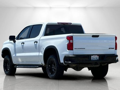 Used 2023 Chevrolet Silverado 1500 ZR2 w/ Technology Package AWD/4WD image 5