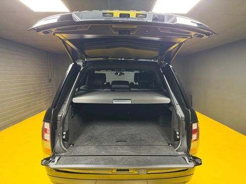 Used 2014 Land Rover Range Rover HSE image 22