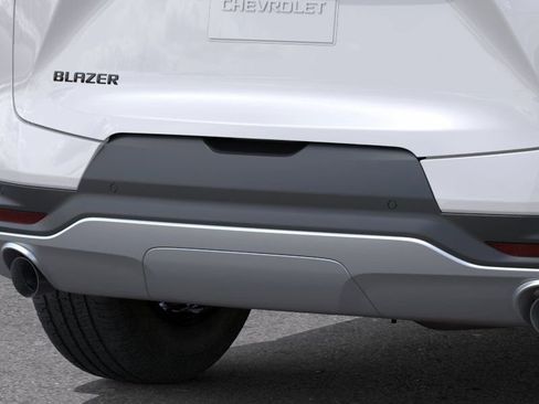 New 2025 Chevrolet Blazer LT w/ Convenience Package image 15