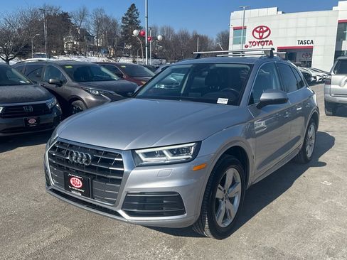 Used 2018 Audi Q5 2.0T Premium Plus w/ Premium Plus Package image 3