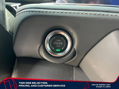 Used 2026 Chevrolet Suburban High Country RWD image 30