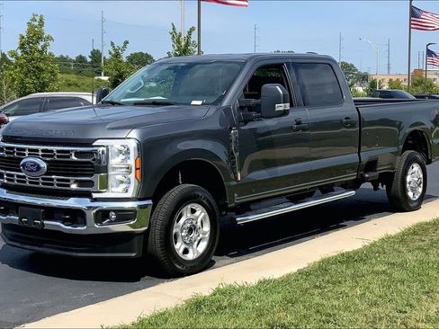 Used 2026 Ford F350 XLT AWD/4WD image 5