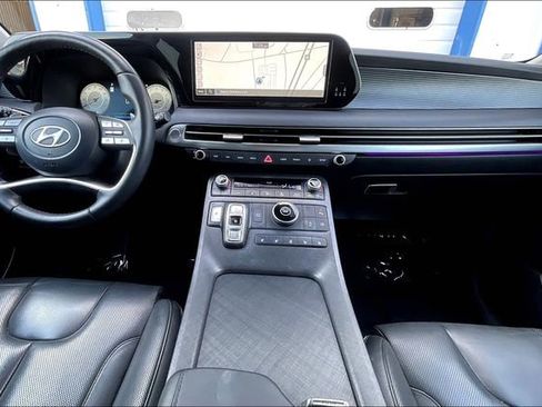 Used 2024 Hyundai Palisade Limited image 15
