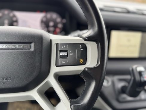 Certified 2023 Land Rover Defender 110 X-Dynamic SE image 27