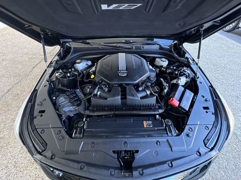 Certified 2025 Cadillac CT5 V w/ Technology Package image 30
