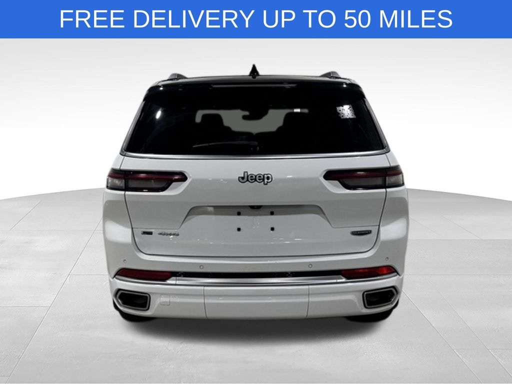 Used 2023 Jeep Grand Cherokee L Summit w/ Rear Seat Video Group I AWD/4WD image 6