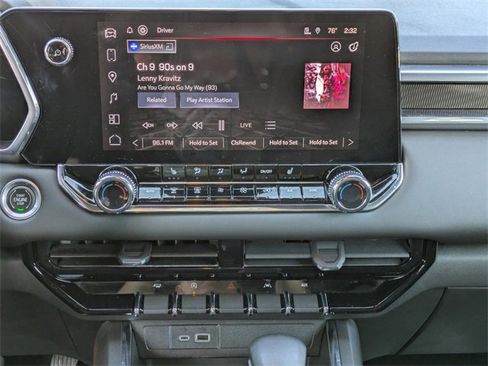 Used 2024 Chevrolet Suburban Premier w/ Premium Package image 19