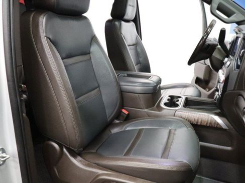 Used 2022 GMC Sierra 3500 Denali w/ Denali Ultimate Package AWD/4WD image 77