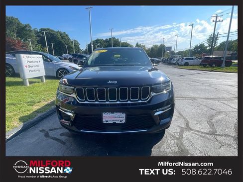 Used 2024 Jeep Grand Cherokee Limited 4xe AWD/4WD image 7