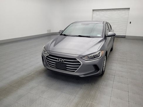 Used 2017 Hyundai Elantra SE image 15