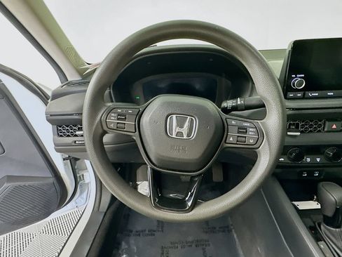 Used 2024 Honda Accord EX image 15