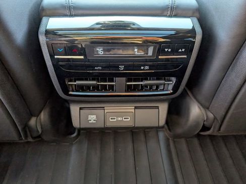 Certified 2024 Acura MDX FWD w/ Technology Package image 16