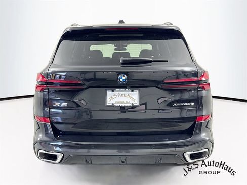 Used 2024 BMW X5 xDrive50e w/ M Sport Package AWD/4WD image 6