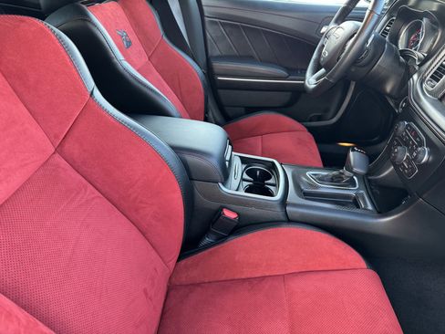 Certified 2023 Dodge Charger Scat Pack image 9