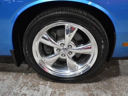 Used 2009 Dodge Challenger R/T RWD image 53