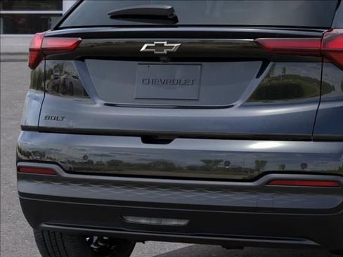 New 2027 Chevrolet Bolt LT FWD image 14