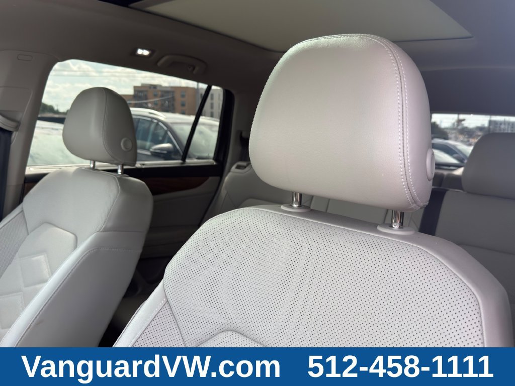 Used 2024 Volkswagen Atlas SE FWD image 13