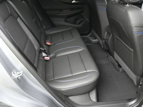 New 2026 Buick Envista Sport Touring w/ Convenience I Package FWD image 10