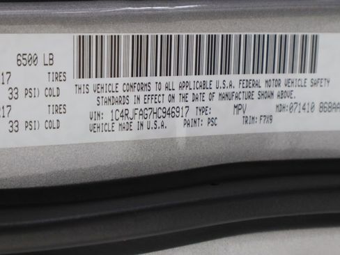 Used 2017 Jeep Grand Cherokee Laredo w/ Quick Order Package 23E image 39