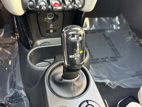 Certified 2024 MINI Cooper S FWD image 19