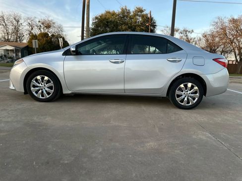 Used 2015 Toyota Corolla LE image 8