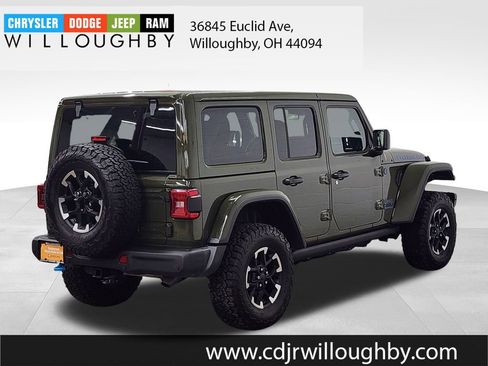 Used 2024 Jeep Wrangler Unlimited Rubicon 4xe image 6