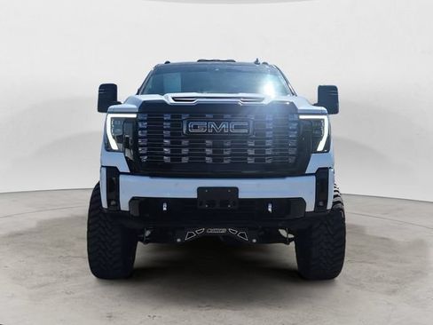 Used 2025 GMC Sierra 2500 Denali Ultimate AWD/4WD image 8