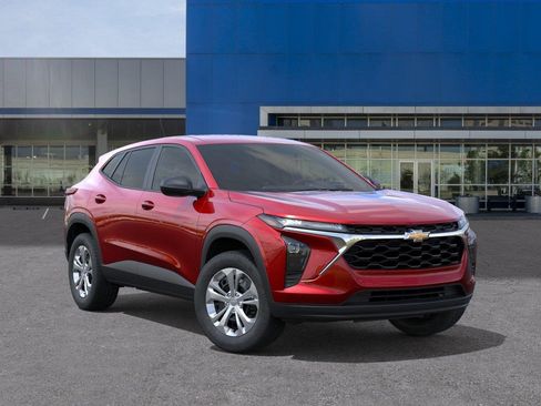 New 2026 Chevrolet Trax LS FWD image 7