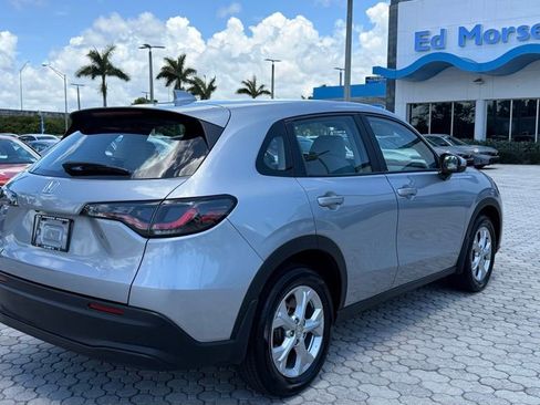 Used 2023 Honda HR-V LX image 12