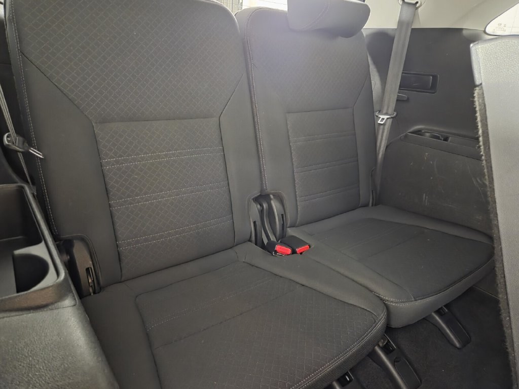 Used 2020 Kia Sorento LX w/ LX I4 Convenience Package FWD image 28