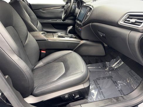 Used 2019 Maserati Ghibli image 44