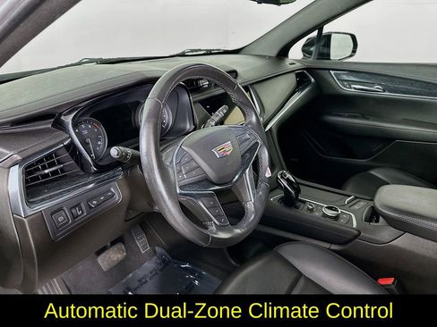 Used 2022 Cadillac XT5 Premium Luxury w/ Technology Package image 14