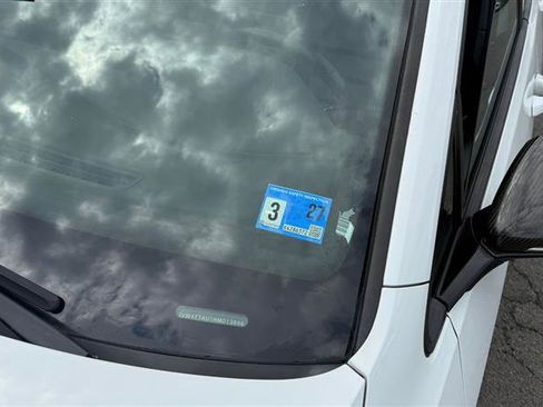 Used 2017 Volkswagen GTI S image 3