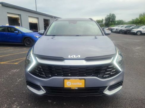 Used 2025 Kia Sportage EX w/ Premium Package AWD/4WD image 3