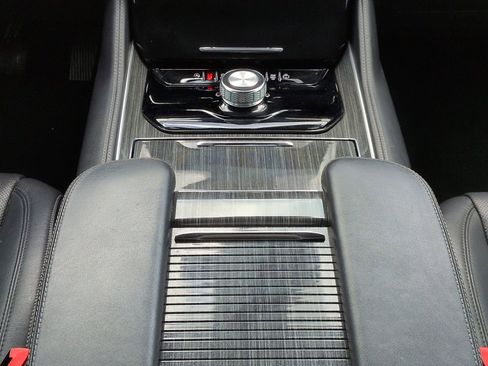 Used 2022 Jeep Wagoneer Series III w/ Premium Group I RWD image 19