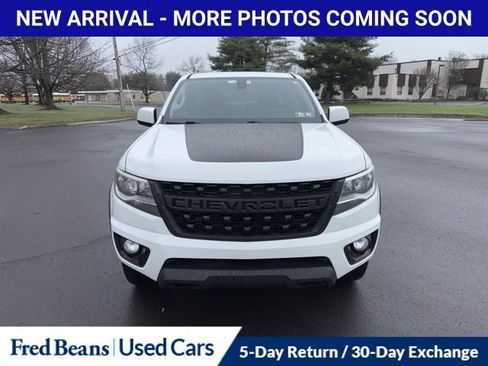 Used 2019 Chevrolet Colorado LT w/ Colorado RST Special Edition image 2