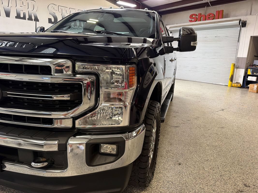 Used 2022 Ford F250 Lariat w/ Lariat Ultimate Package AWD/4WD image 13