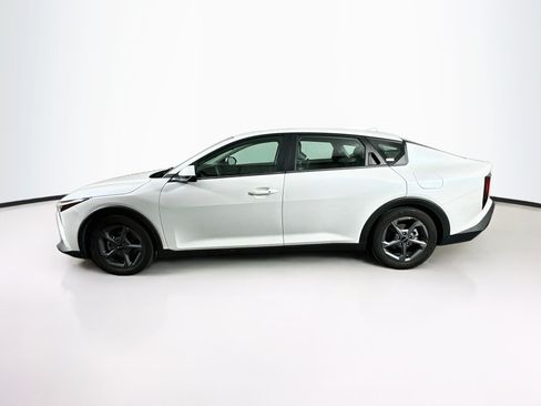 Used 2025 Kia K4 FWD image 4