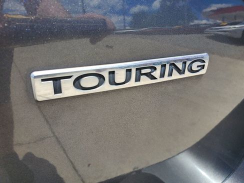 Used 2012 Honda Odyssey Touring Elite image 14