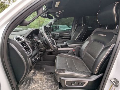 Used 2022 RAM 1500 Laramie w/ Sport Appearance Package AWD/4WD image 16