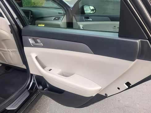 Used 2018 Hyundai Sonata ECO image 13