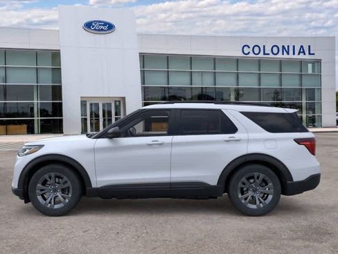 New 2026 Ford Explorer Active w/ Active Comfort Package AWD/4WD image 3