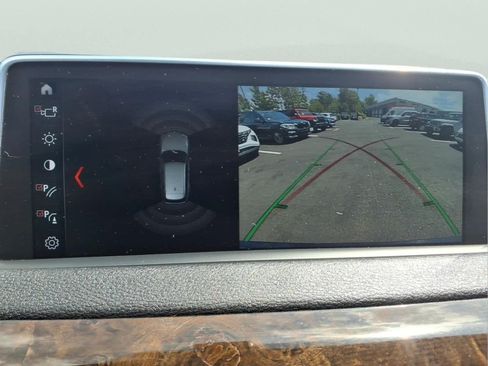 Used 2018 BMW X5 xDrive35i w/ M Sport Package AWD/4WD image 25