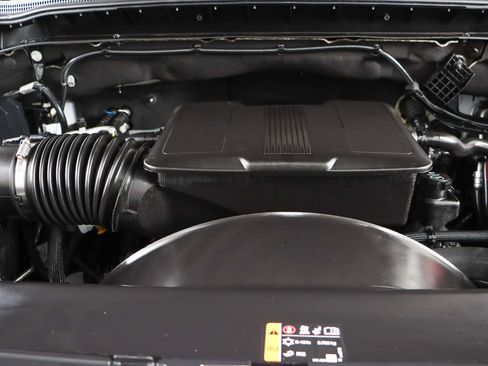 Used 2025 Chevrolet Silverado 2500 W/T w/ WT/CX Safety Package image 29