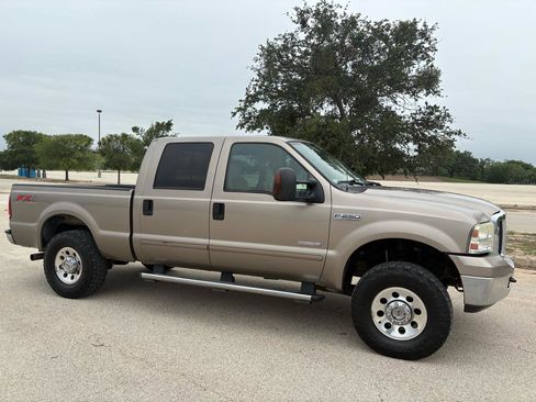 Used 2006 Ford F250 XLT AWD/4WD image 55