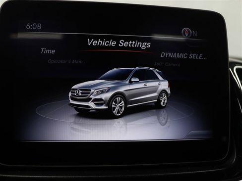 Used 2018 Mercedes-Benz GLE 350 4MATIC w/ Premium 1 Package image 34