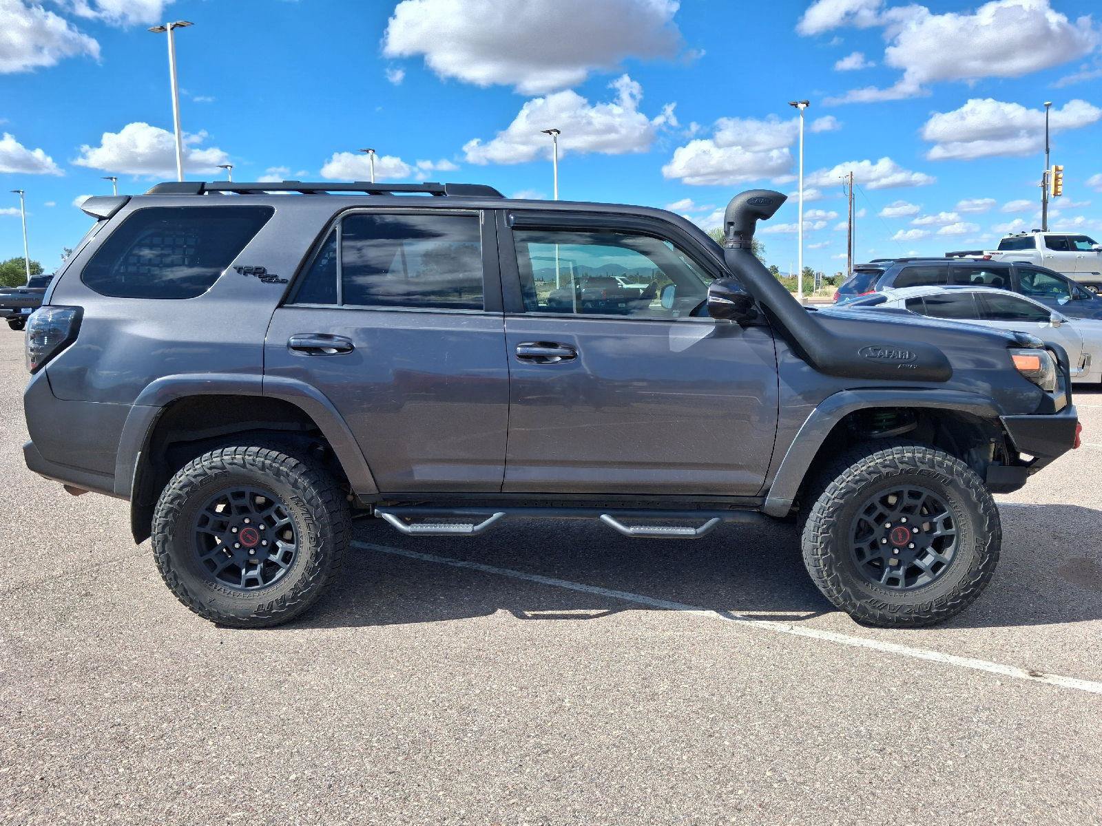 Used 2022 Toyota 4Runner TRD Off-Road Premium w/ Moonroof Package AWD/4WD image 6
